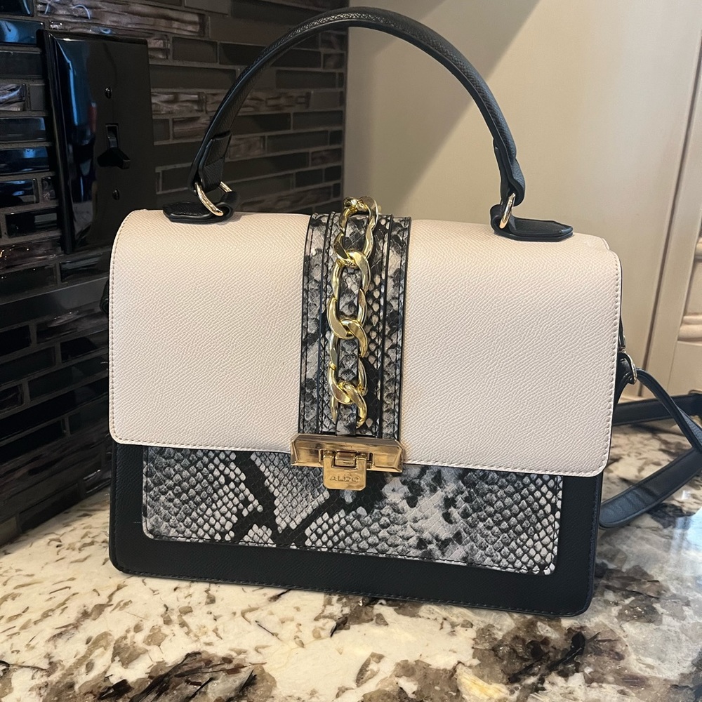 • black and snakeskin aldo purse